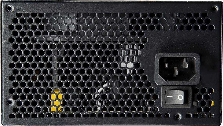 COUGAR STC600 PSU, 80 plus Baltas, 600W
