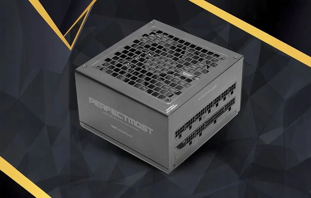 „DarkFlash PMT1050“ kompiuterio maitinimo šaltinis (juodas)