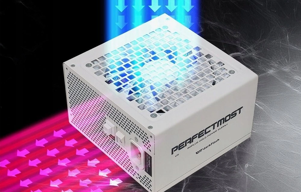 „DarkFlash PMT1050“ kompiuterio maitinimo šaltinis (baltas)
