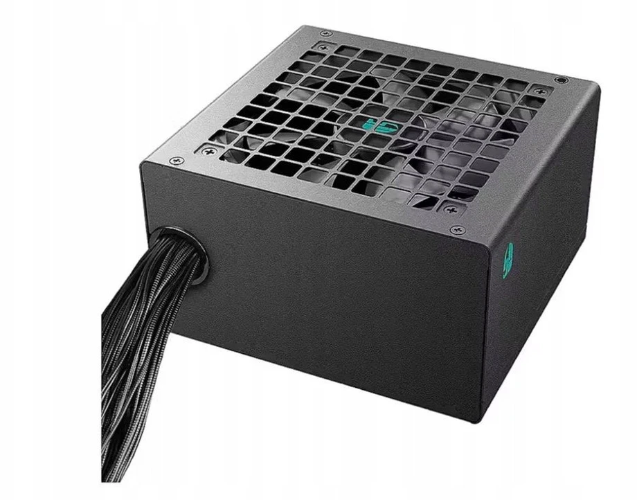 „Deepcool 80 PLUS Standard“ maitinimo blokas | PF700X | 700 W