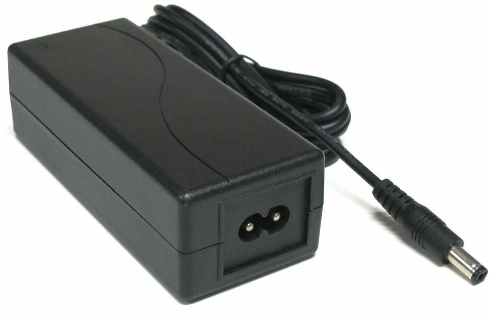 Nešiojamojo kompiuterio maitinimo adapteris Acer 25.LZHM2.001 adapter zasilający inwerter wewnętrzny 65 W juoda