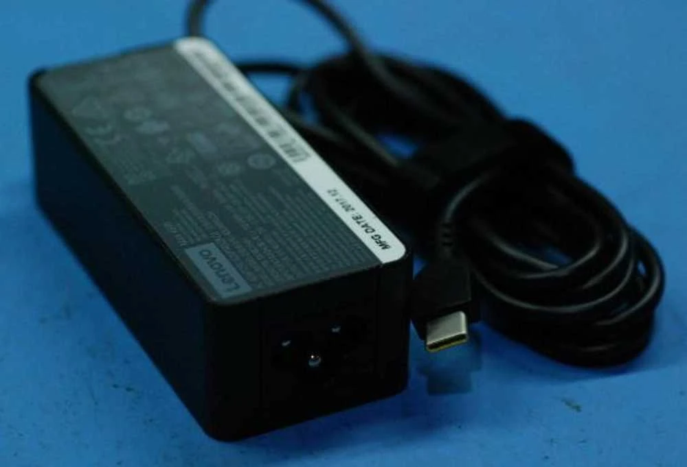 Lenovo 45W AC adapteris su USB-C jungtimi