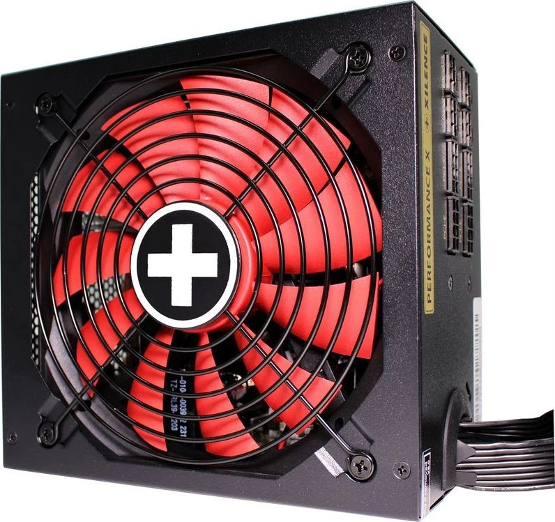 „Xilence Performance X ATX 3.0 80+“ auksinis 750W, kompiuterio maitinimo šaltinis - juodas, 1x 12VHPWR, 3x PCIe, laidų valdymas, 750 vatų