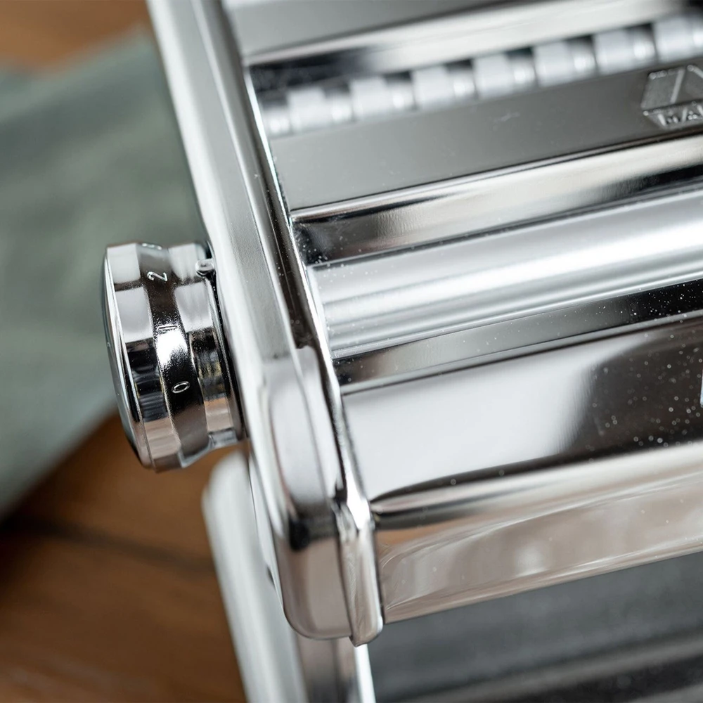 Makaronų gamybos mašinėlė Marcato Ampia 150mm pasta machine, chrome (AM-150-PRM)