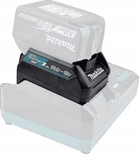 Makita ADP10 adapteris su prijungta LXT baterija