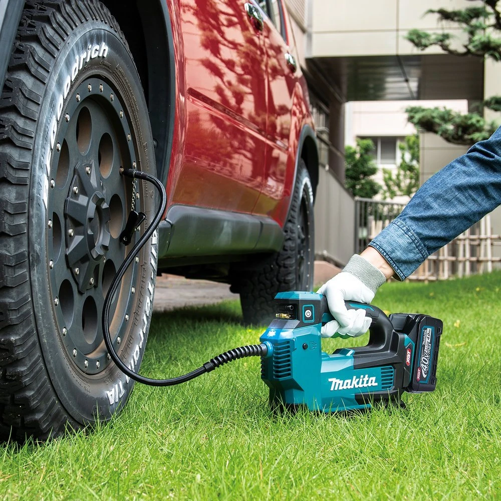 Makita MP001GZ Akumuliatorinis kompresorius 40V XGT, 11bar, 17l/min, Be akumuliatorių ir kroviklio!
