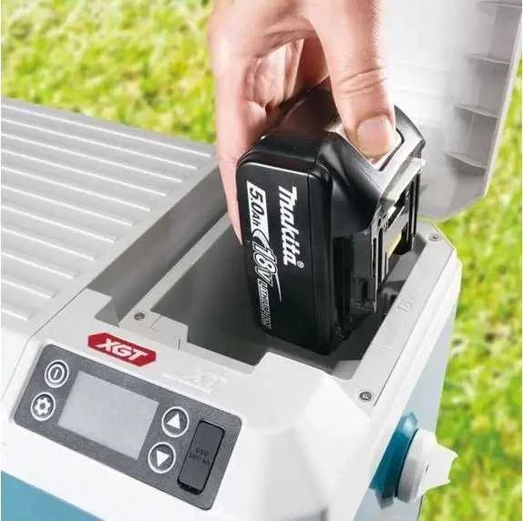 Akumuliatorinis maisto šaldytuvas - šildytuvas Makita CW003GZ01; 18/40 V (be akumuliatoriaus ir pakrovėjo)