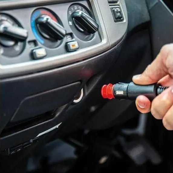Akumuliatorinis maisto šaldytuvas - šildytuvas Makita CW003GZ01; 18/40 V (be akumuliatoriaus ir pakrovėjo)
