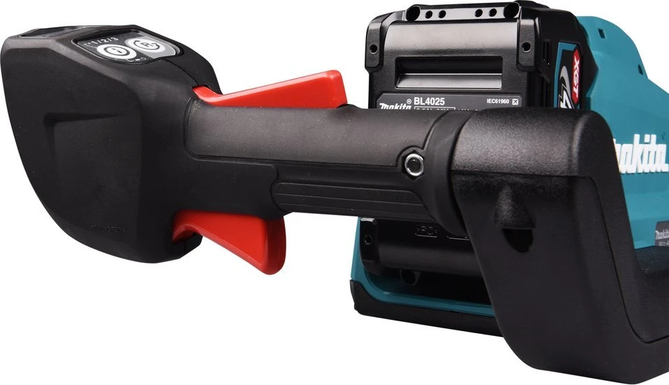 Makita UH014GZ Cordless single blade hedge trimmer, 40Vmax XGT, BL-motor, 750mm, be akumuliatoriaus ir kroviklio