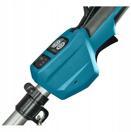 Makita UN001GZ Cordless pole hedge trimmer, 40Vmax XGT, BL-motor, 600mm, (6 stage:UP45°-DOWN70°) 4,0kg, be akumuliatoriaus ir kroviklio