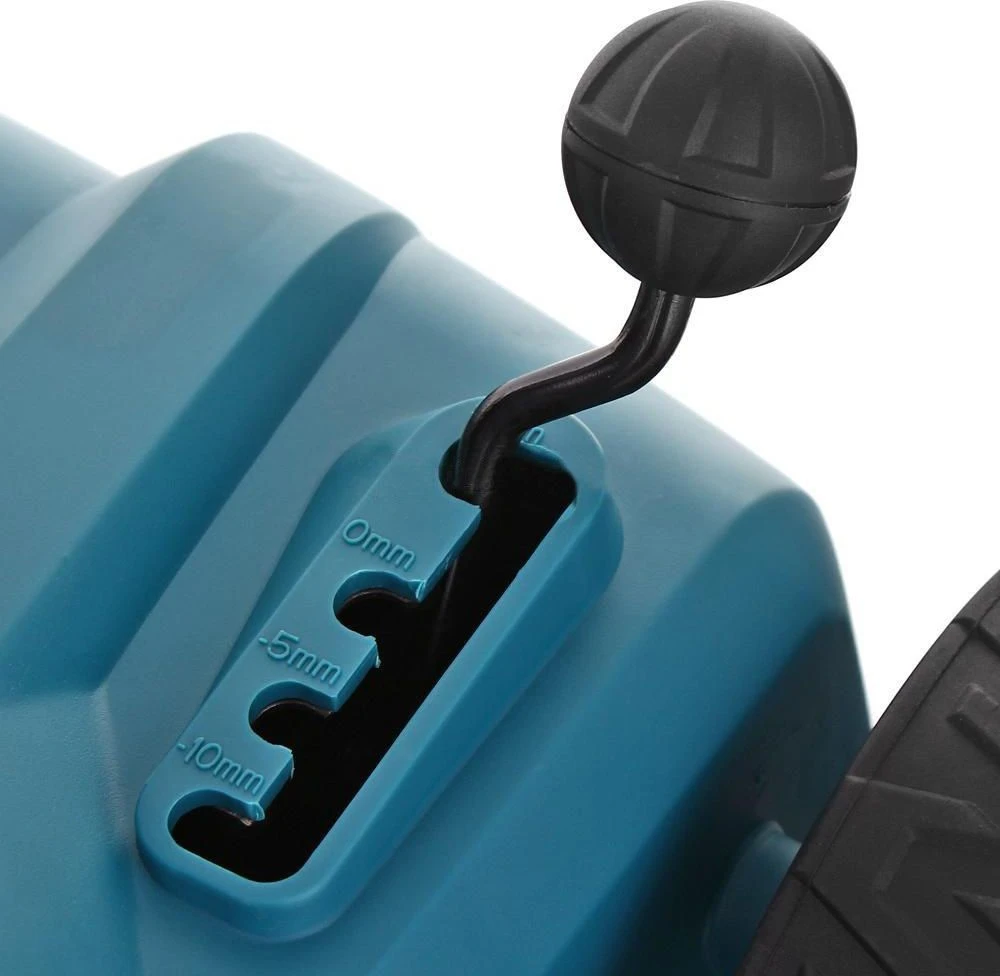 Makita Skarifikatorius UV3600 1800w, 36cm, 40L