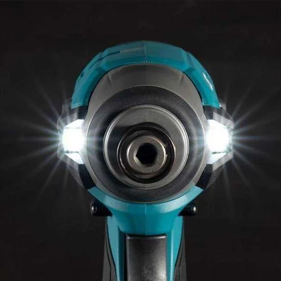 Makita TD003GZ Smūginis suktuvas XGT, 1/4", 210Nm, bešepetėlinis variklis, "Z" versija - komplektuojamas be akumuliatoriaus ir kroviklio