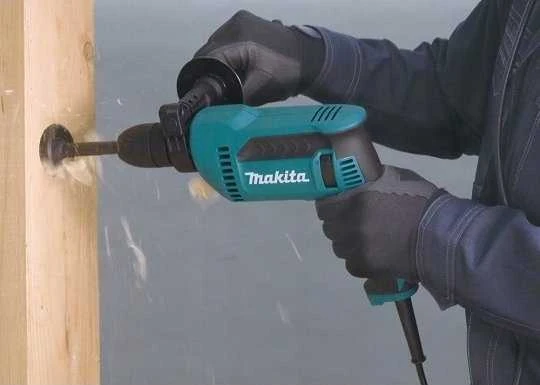MAKITA Gręžtuvas 720W DP4021 13mm