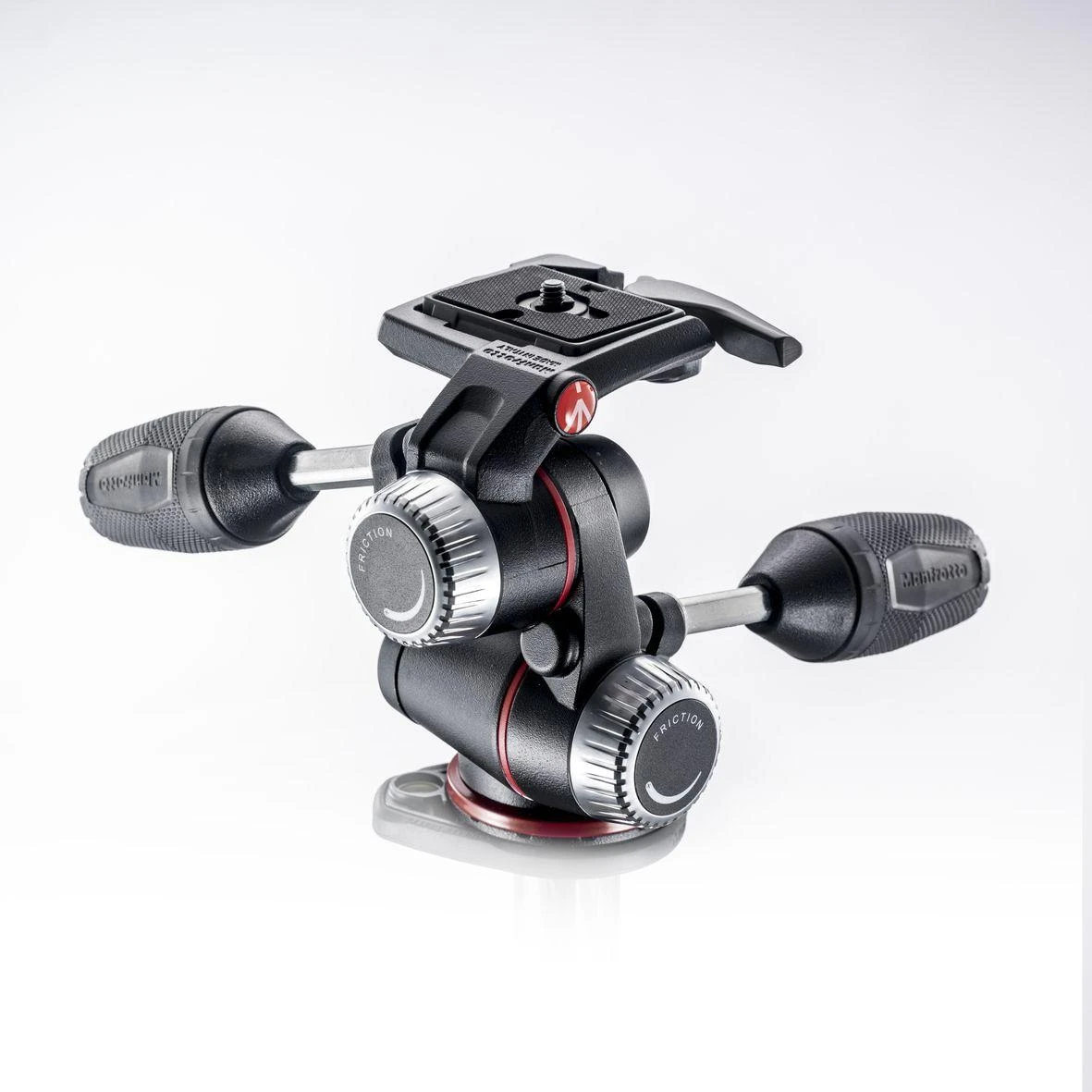 Manfrotto X-PRO 3 krypčių trikojo galvutė su RC2 plokšte