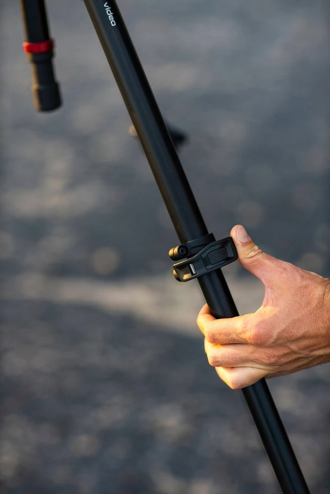 Manfrotto 055 Video Alu Juodas su głowicą 502AH