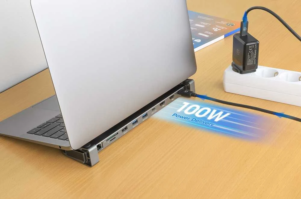 Manhattan 190398 knyginių kompiuterių dokas / jungčių replikatorius Vielinis USB 3.2 Gen 1 (3.1 Gen 1) Type-C Pilka