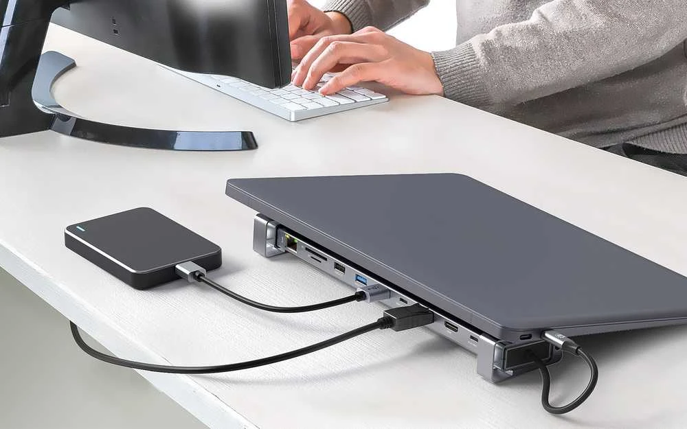 Manhattan 190398 knyginių kompiuterių dokas / jungčių replikatorius Vielinis USB 3.2 Gen 1 (3.1 Gen 1) Type-C Pilka