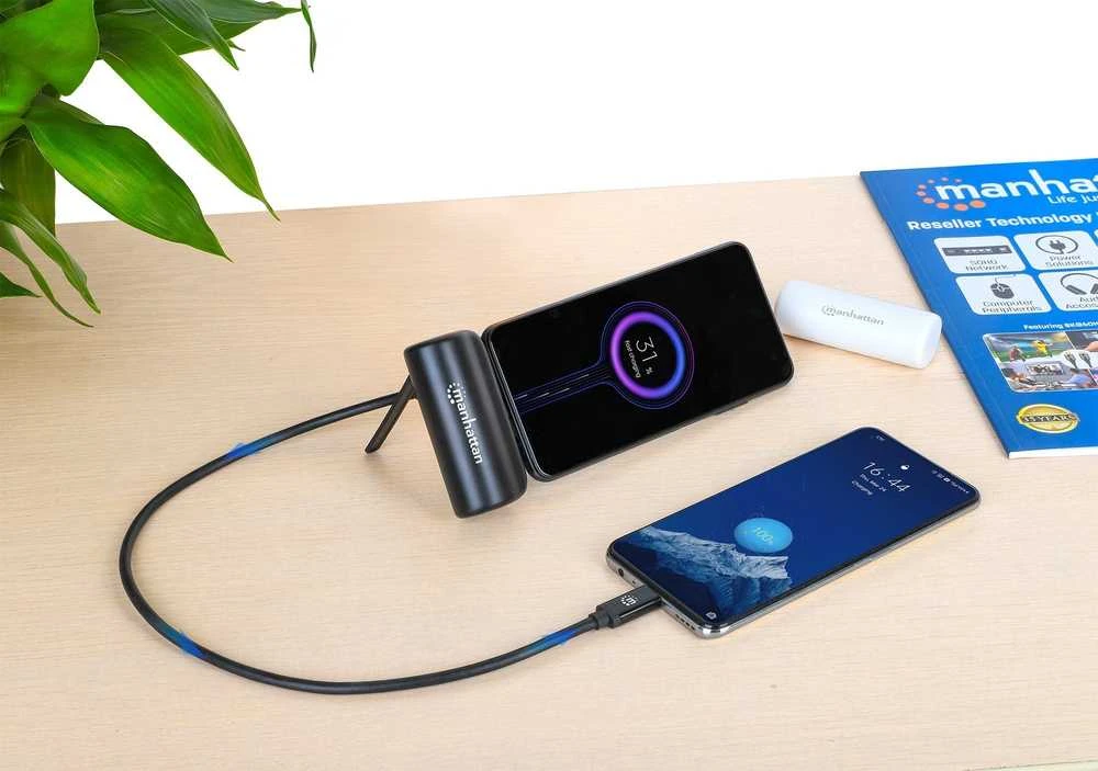 Nešiojamoji baterija Manhattan 102612 USB-C maitinimo šaltinis 20W 5000mAh Juodas