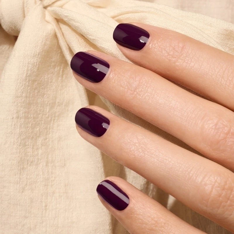 Manucurist Žalias Nagų lakas lakier do paznokci Aubergine 15ml