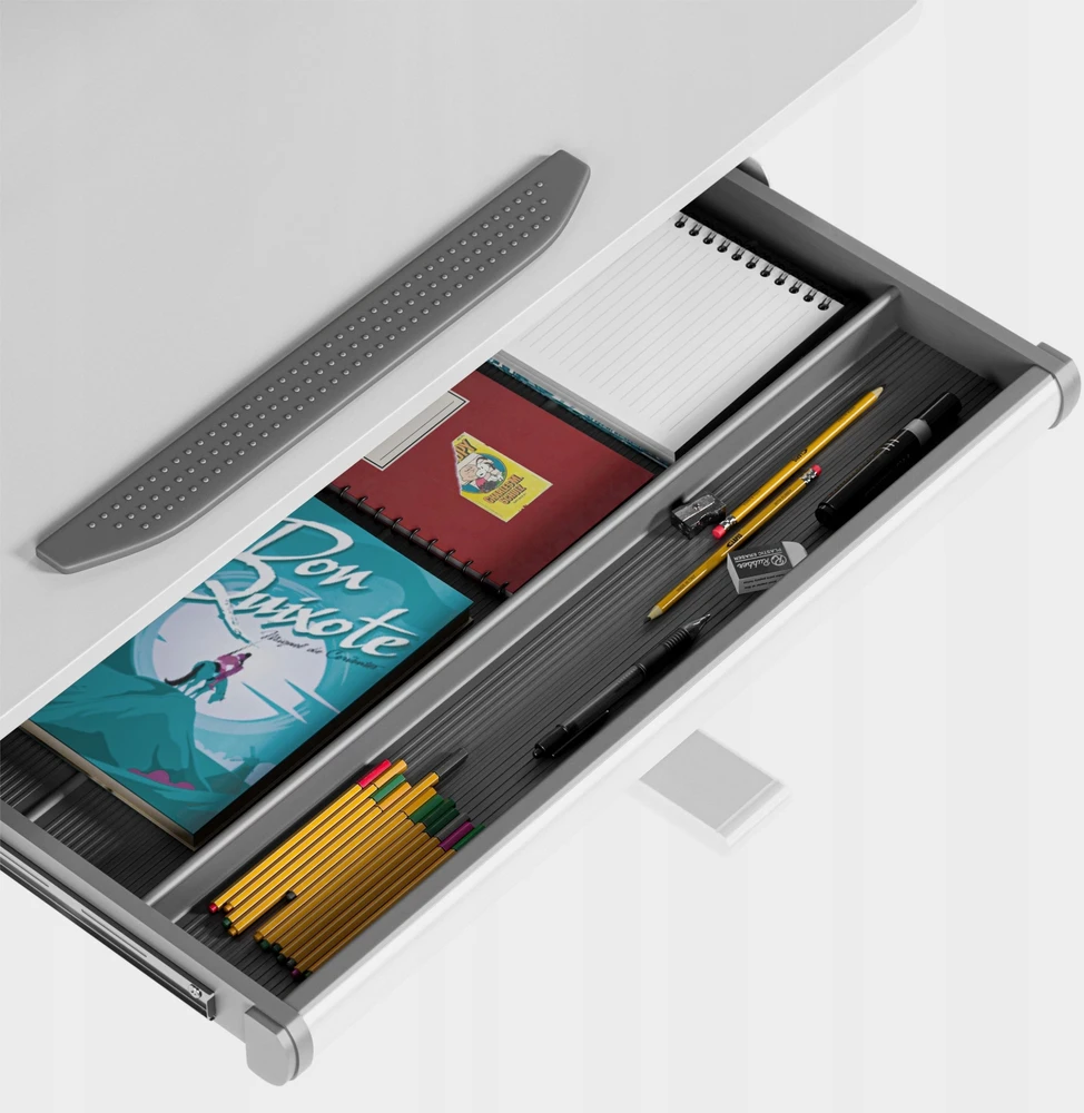 Mark Adler Desk Study 5.0 Pilkas