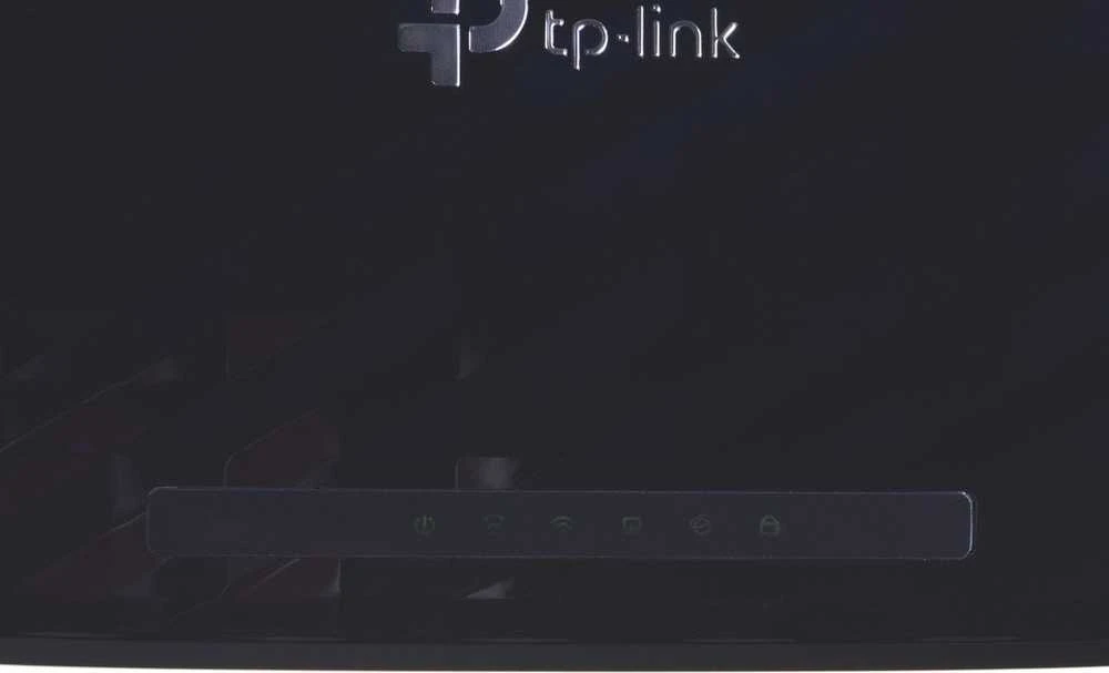 TP-LINK | AC1300 MU-MIMO Wi-Fi maršrutizatorius | EC225-G5 | 802.11ac | 400+867 Mbit/s | 10/100/1000 Mbit/s | Ethernet LAN (RJ-45) jungtys 3 | Mesh palaikymas: Ne | MU-MiMO: Taip | Ne, mobilusis plačiajuostis ryšys: Ne | Antenos tipas: Išorinė