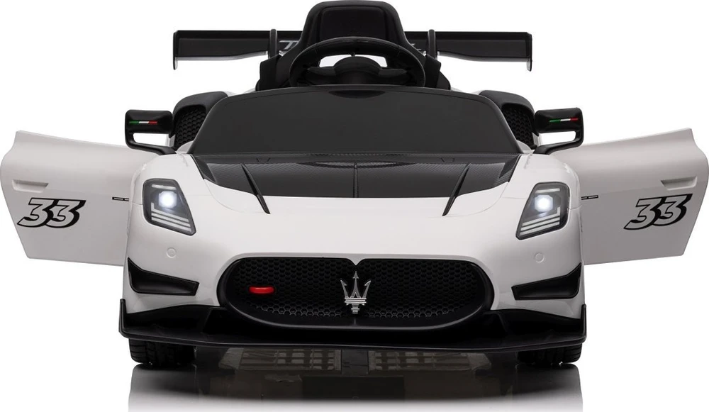 Elektromobilis Maserati MC20 GT2, Baltas