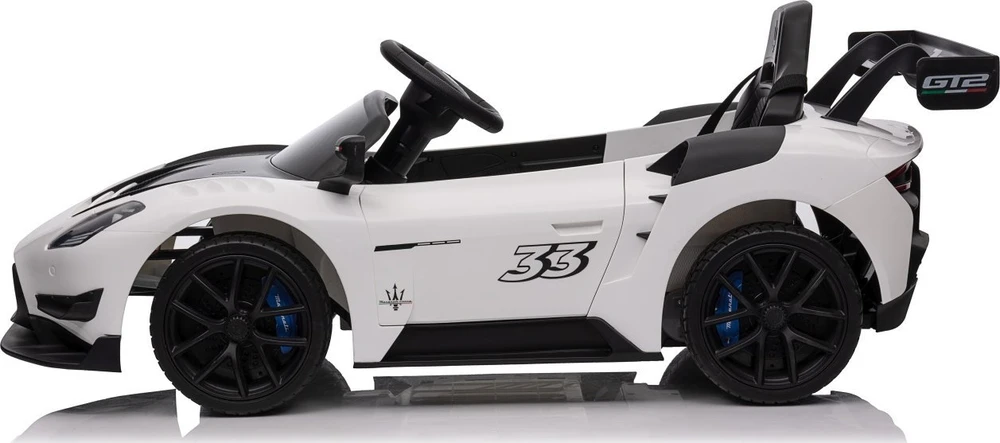 Elektromobilis Maserati MC20 GT2, Baltas