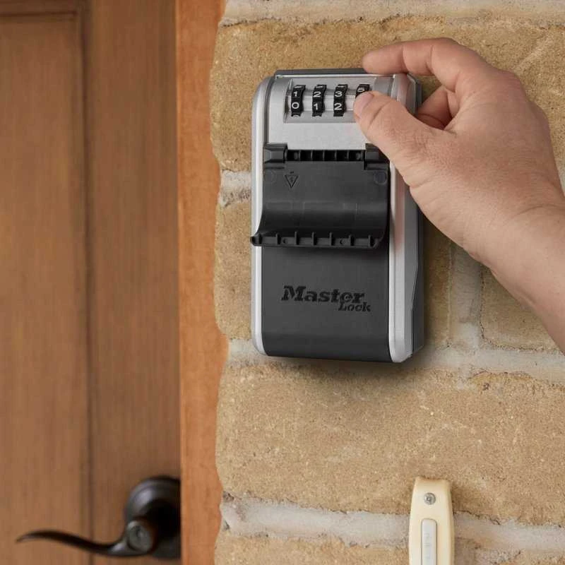 Saugi dėžutė raktams Master Lock 19,6 x 7,6 x 5,6 cm