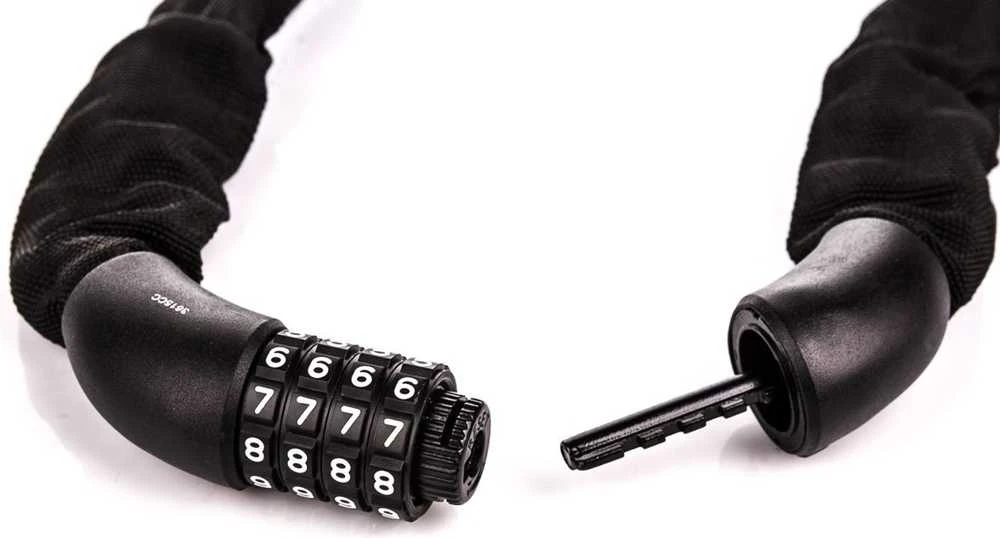 Masterlock MASTER LOCK Grūdinto plieno dviračio spyna su nailoniniu apvalkalu ir 4 skaitmenų užraktu