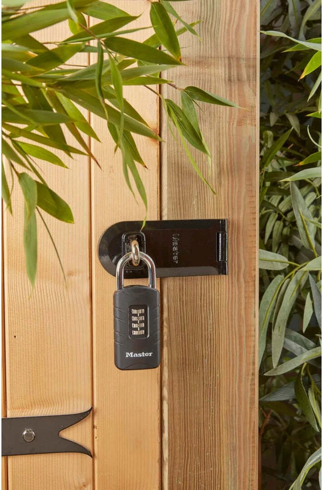 MASTER LOCK Zahlensschloss mit SicherheitsnotschlĂĽssel