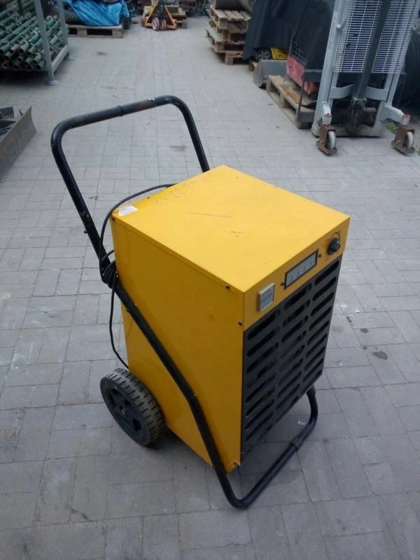 Sausintuvas Buitinis drėgmės surinkėjas Master DH 62; 890 W