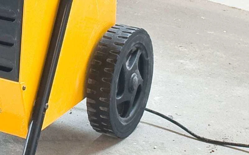Sausintuvas Buitinis drėgmės surinkėjas Master DH 44; 0,61 kW