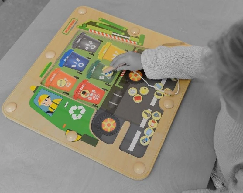 MASTERKIDZ Švietimo Žaislas – Medinė Tinkama Atliekų Rūšiavimo Lenta
