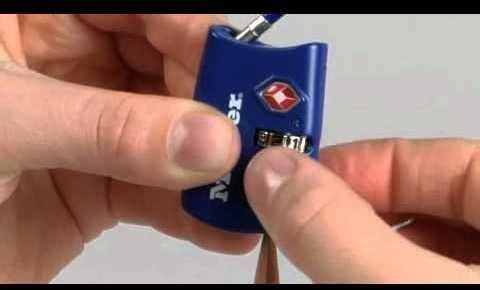 Master Lock Pagrindinis užraktas, kombinuotas bagažo užraktas, spalvų asorti TSA 4688EURD