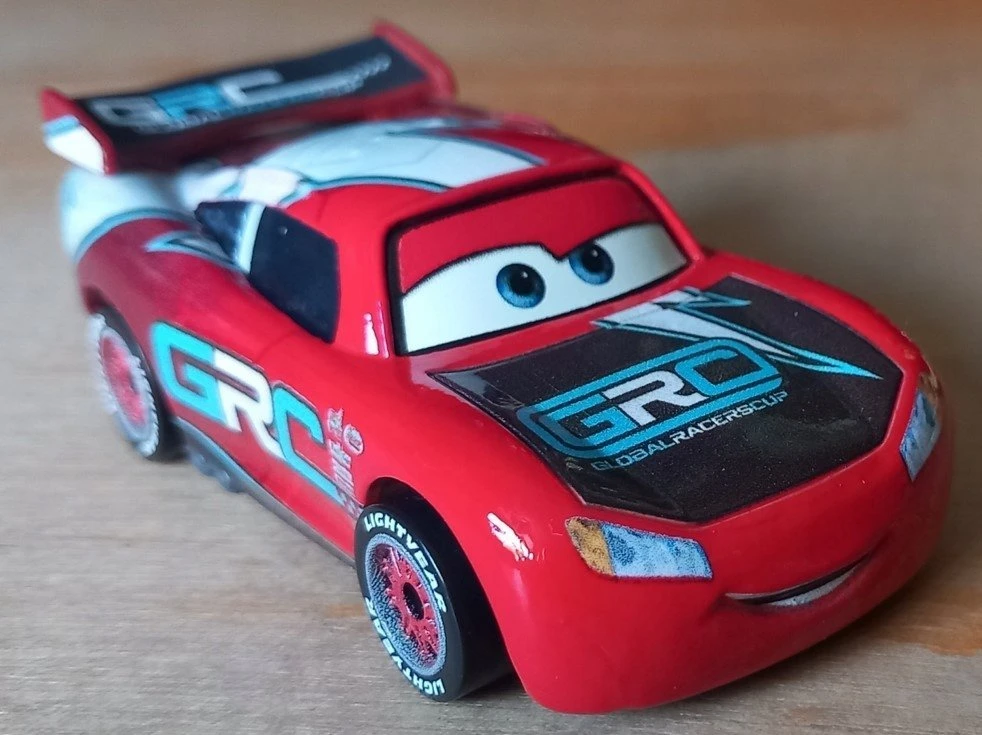 „Mattel“ automobiliai. Auto Lightning McQueen HTY00