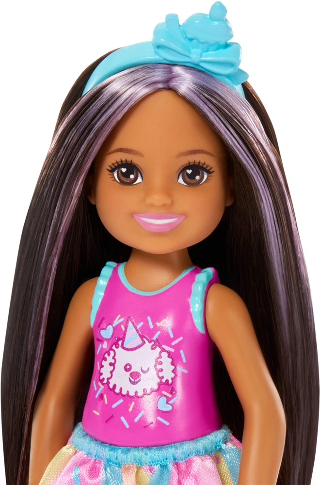 Mattel Barbie Club Chelsea gimtadienio lėlė + aksesuarai