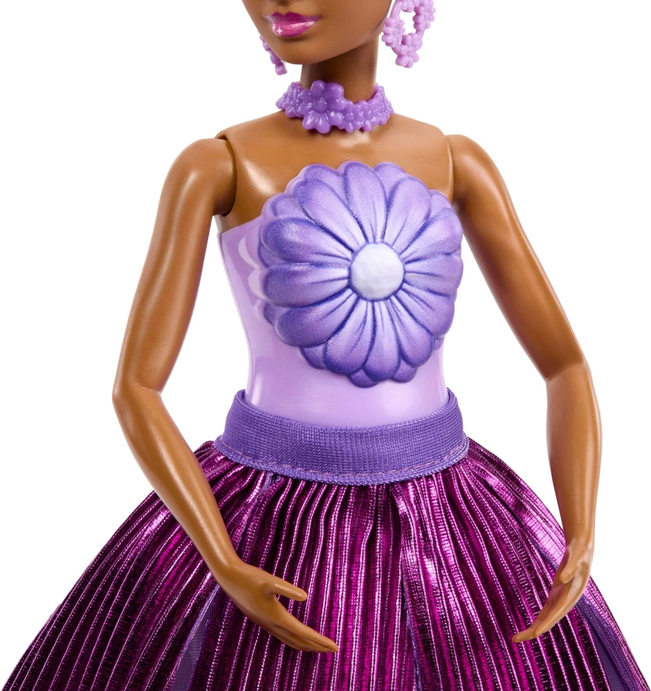 Mattel BARBIE DAISY SURPRISE lėlė gėlėje (JMF58)