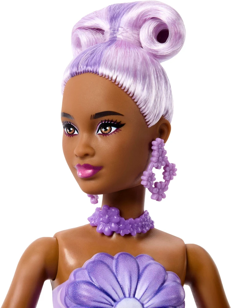 Mattel BARBIE DAISY SURPRISE lėlė gėlėje (JMF58)