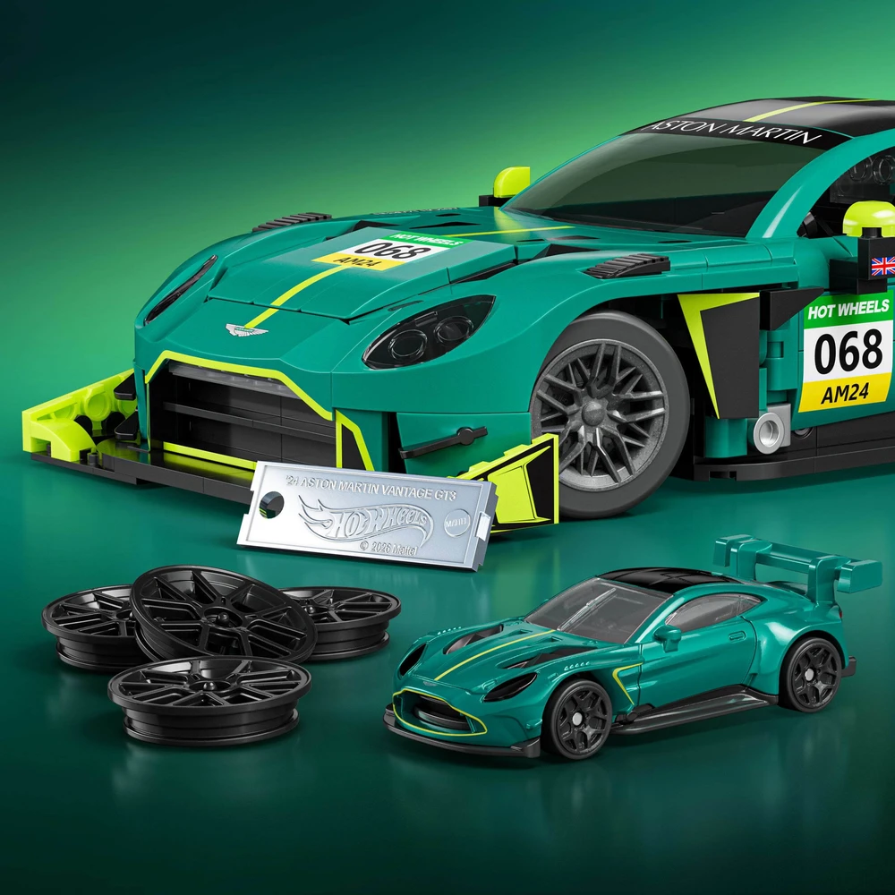 MATTEL BRICK SHOP HOT WHEELS Aston Martin Vantage GT3 konstruktorius (JLF51)