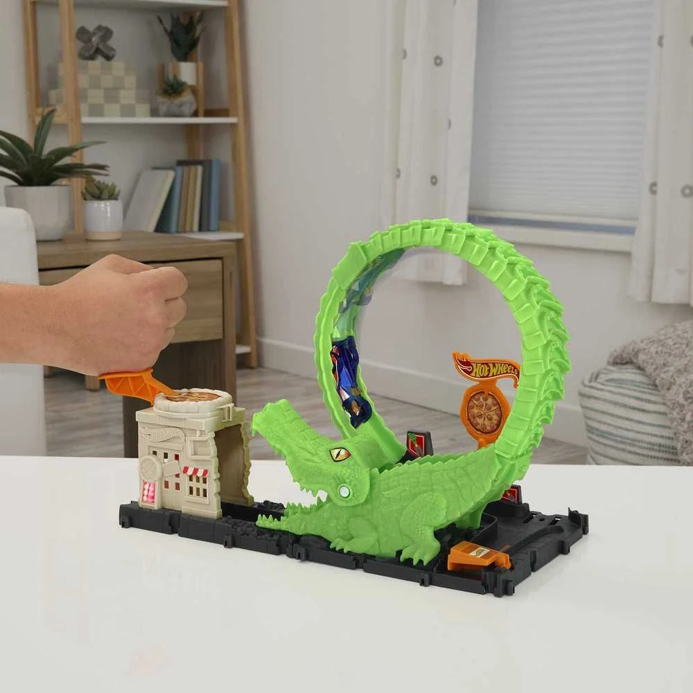 Mattel Hot Wheels rinkinys „Aligatorius, užpuolęs piceriją“