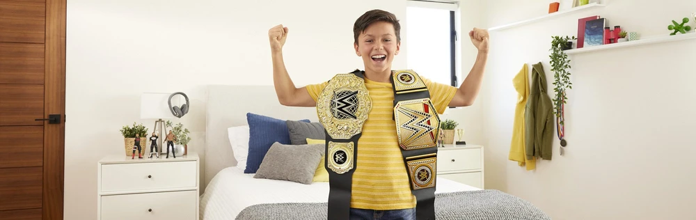 Mattel WWE UNDISPUTED UNIVERSAL čempiono diržas (HYJ35)