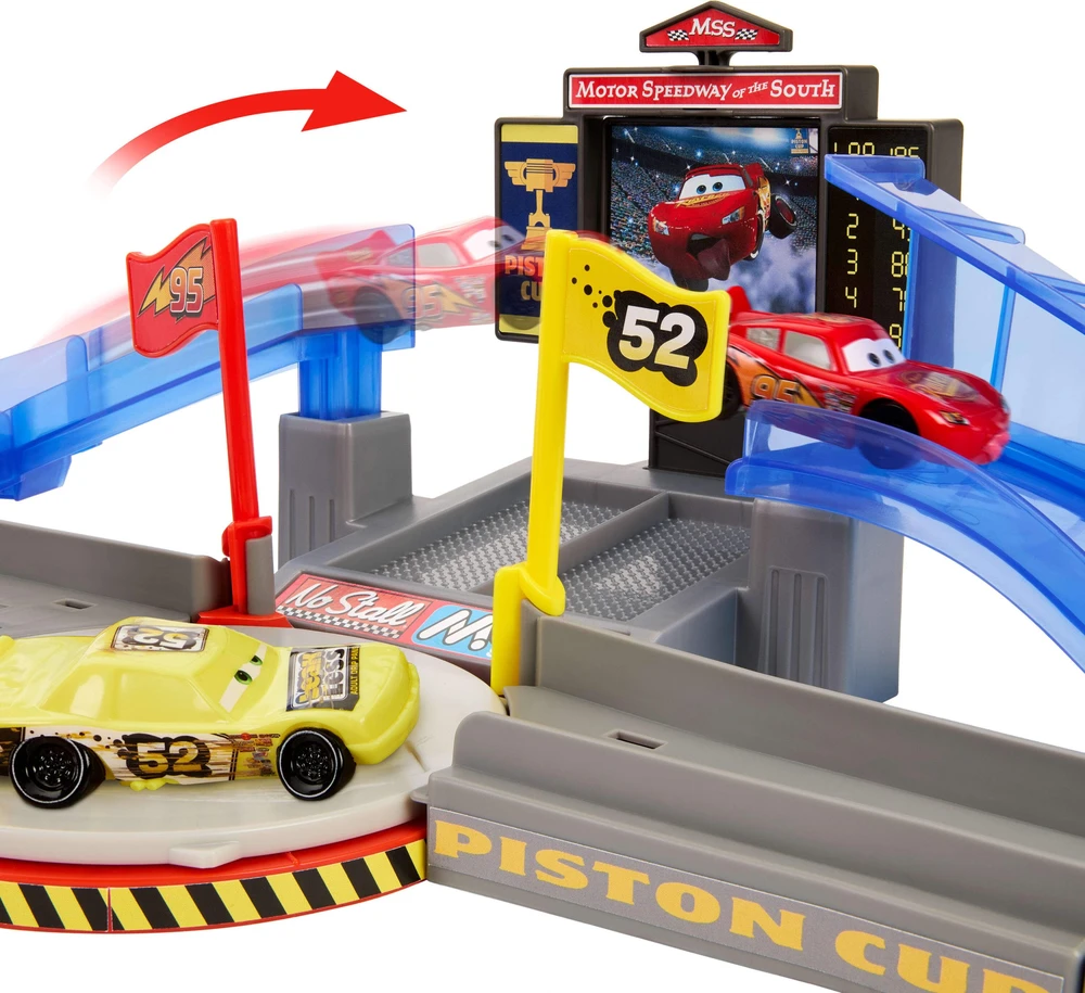Mattel CARS triukų trasa – Piston Cup (JHL42)
