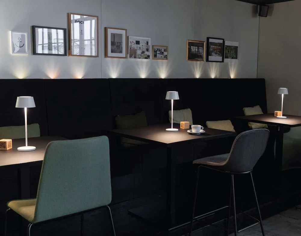 Nezatříděno Maul stalinė lempa MAUL 8190802 LED stalinė lempa F Baltas