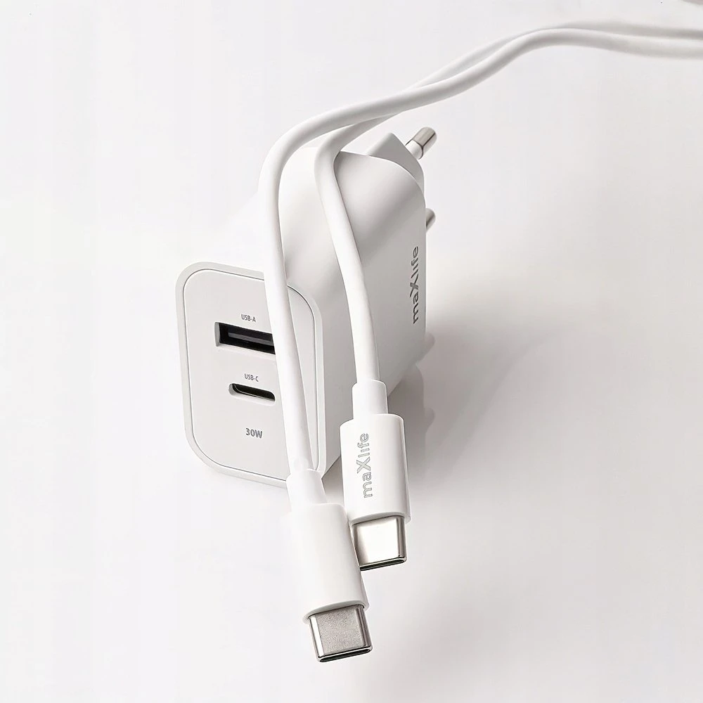 Maxlife MXTC-06-30AC PD QC įkroviklis 1x USB-C 1x USB 30W baltas + USB-C – USB-C laidas 60W