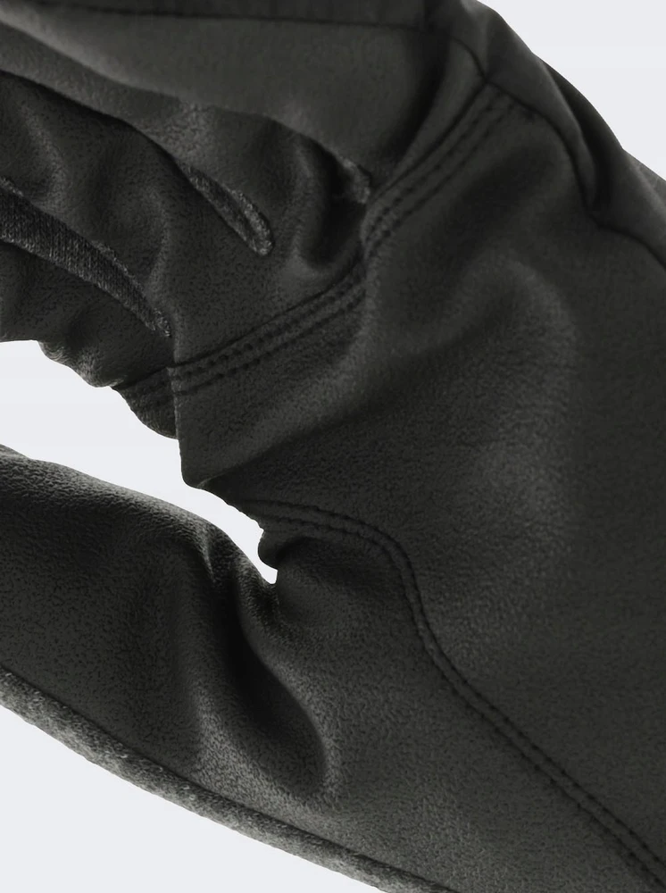 Mechanix Coldwork pirštinės susiuvimo detalė