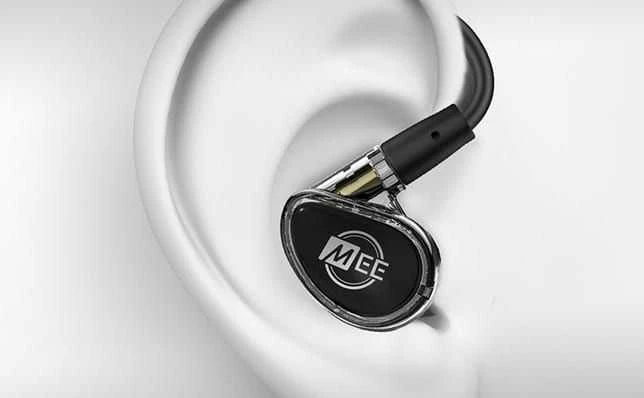 MEE audio MX2 Pro ausinė ausyje