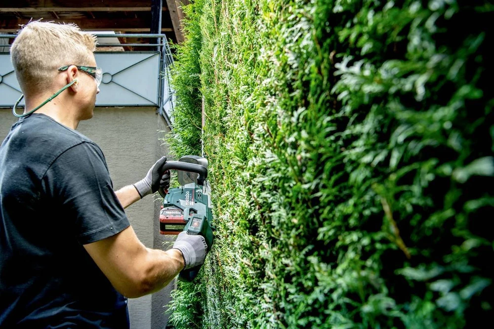 Gyvatvorių žirklės Metabo HS 18 LTX BL 55; 18 V; 55 cm (be akumuliatoriaus ir pakrovėjo)