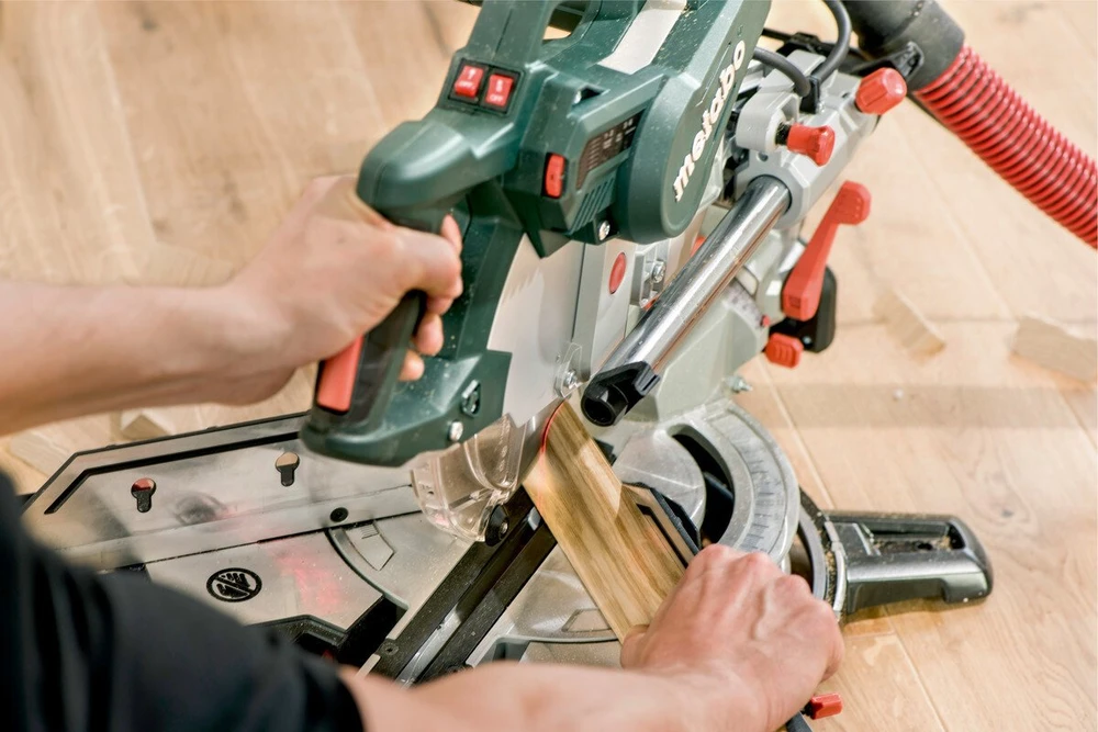 Skersinio pjovimo pjūklas KGSV 72 Xact SYM, Metabo