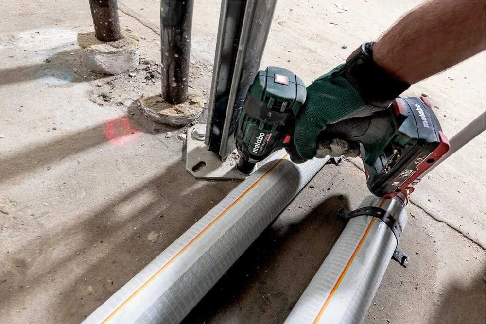 Smūginis veržliasūkis Metabo SSW 18 LTX 300 BL; 18 V (be akumuliatoriaus ir pakrovėjo)