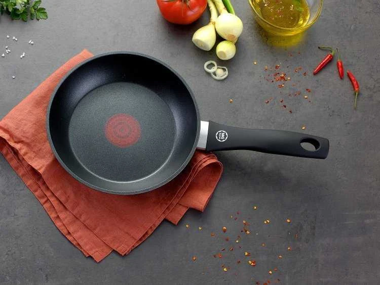 Keptuvė MG Home Rinkinys PATELNI THERMO SENSOR 24/28 CM